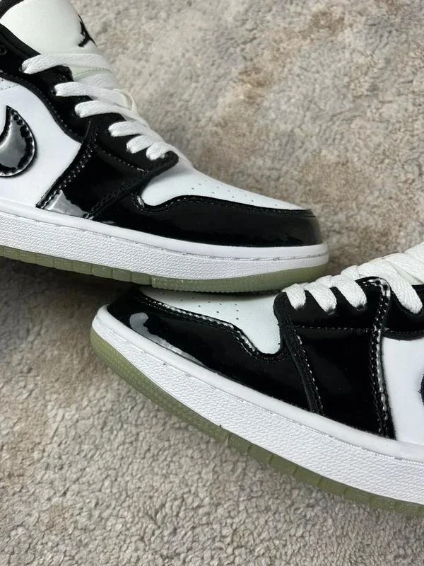 Nike Air Jordan 1 Black White Patent Leather Low SE Concord Sneakers Size 41EU – photo 8